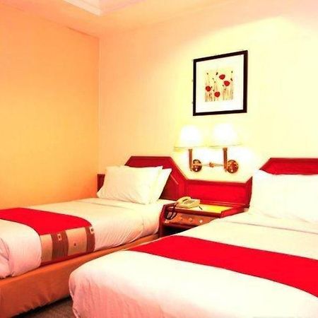 The Emperor Hotel Melaka Zewnętrze zdjęcie