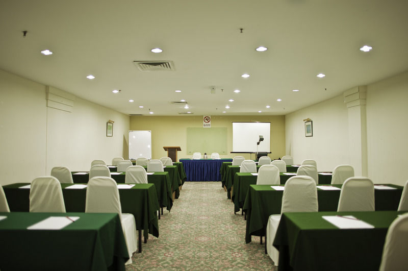 The Emperor Hotel Melaka Zewnętrze zdjęcie