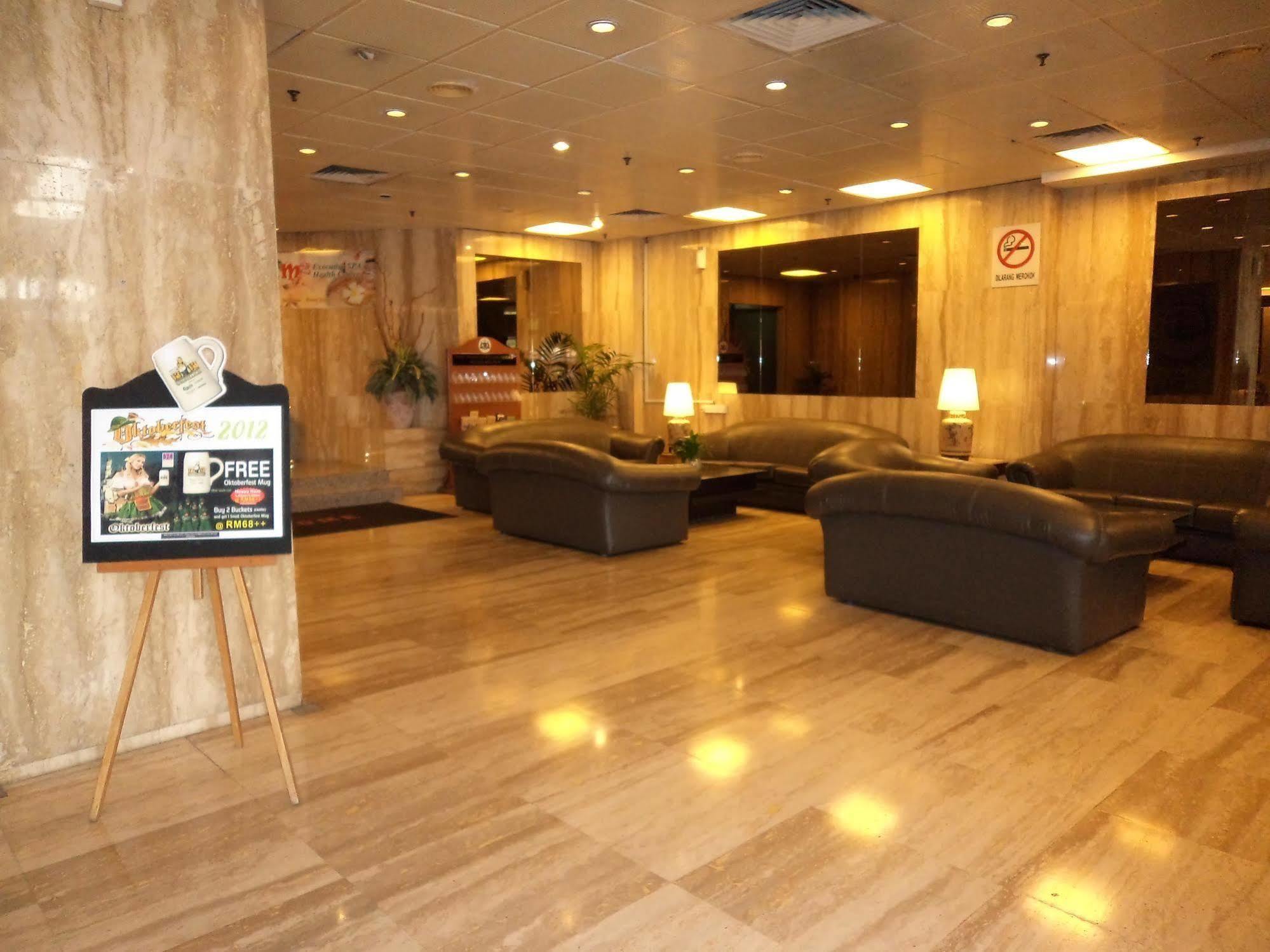 The Emperor Hotel Melaka Zewnętrze zdjęcie