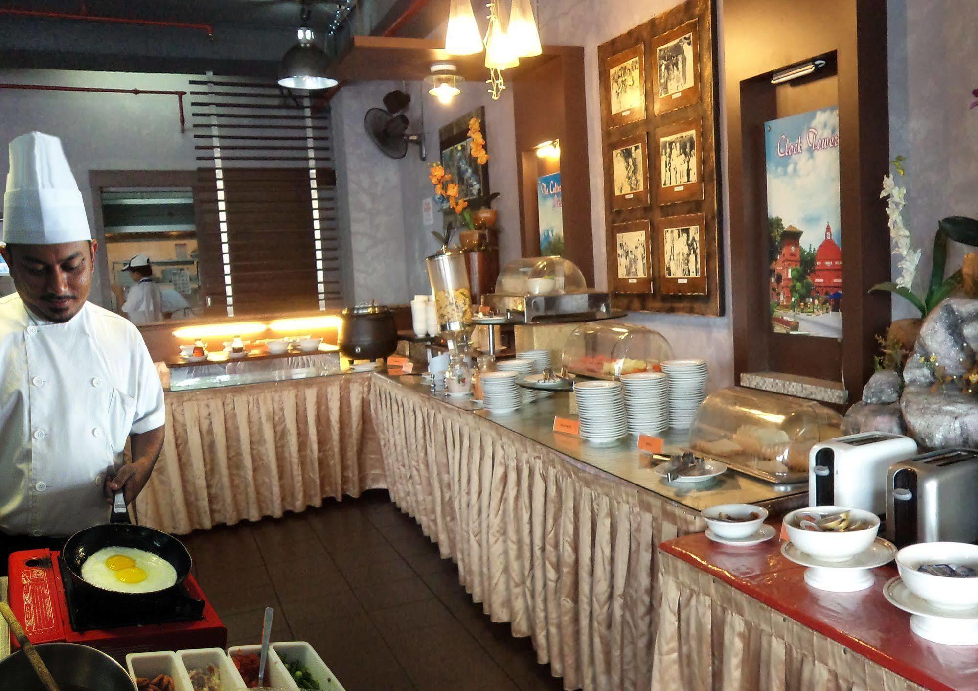 The Emperor Hotel Melaka Zewnętrze zdjęcie