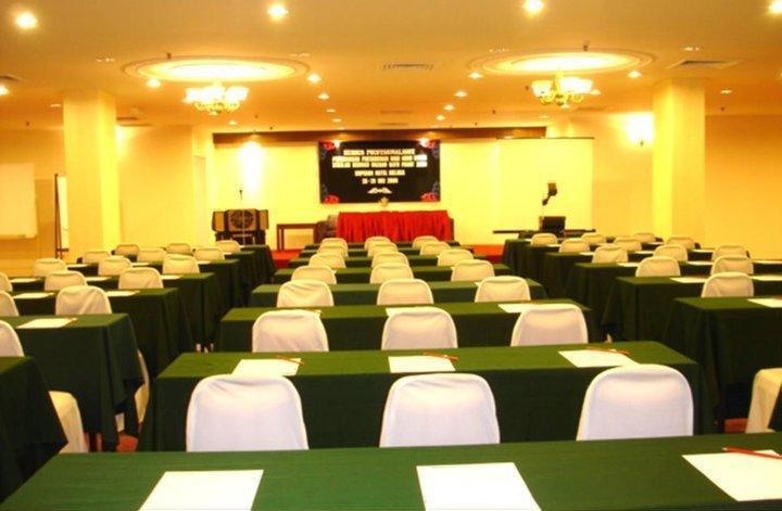 The Emperor Hotel Melaka Zewnętrze zdjęcie